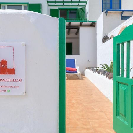 Famara Caracolillos, La Casa Exterior photo